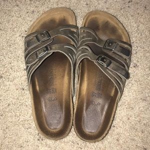 Birkenstocks 37